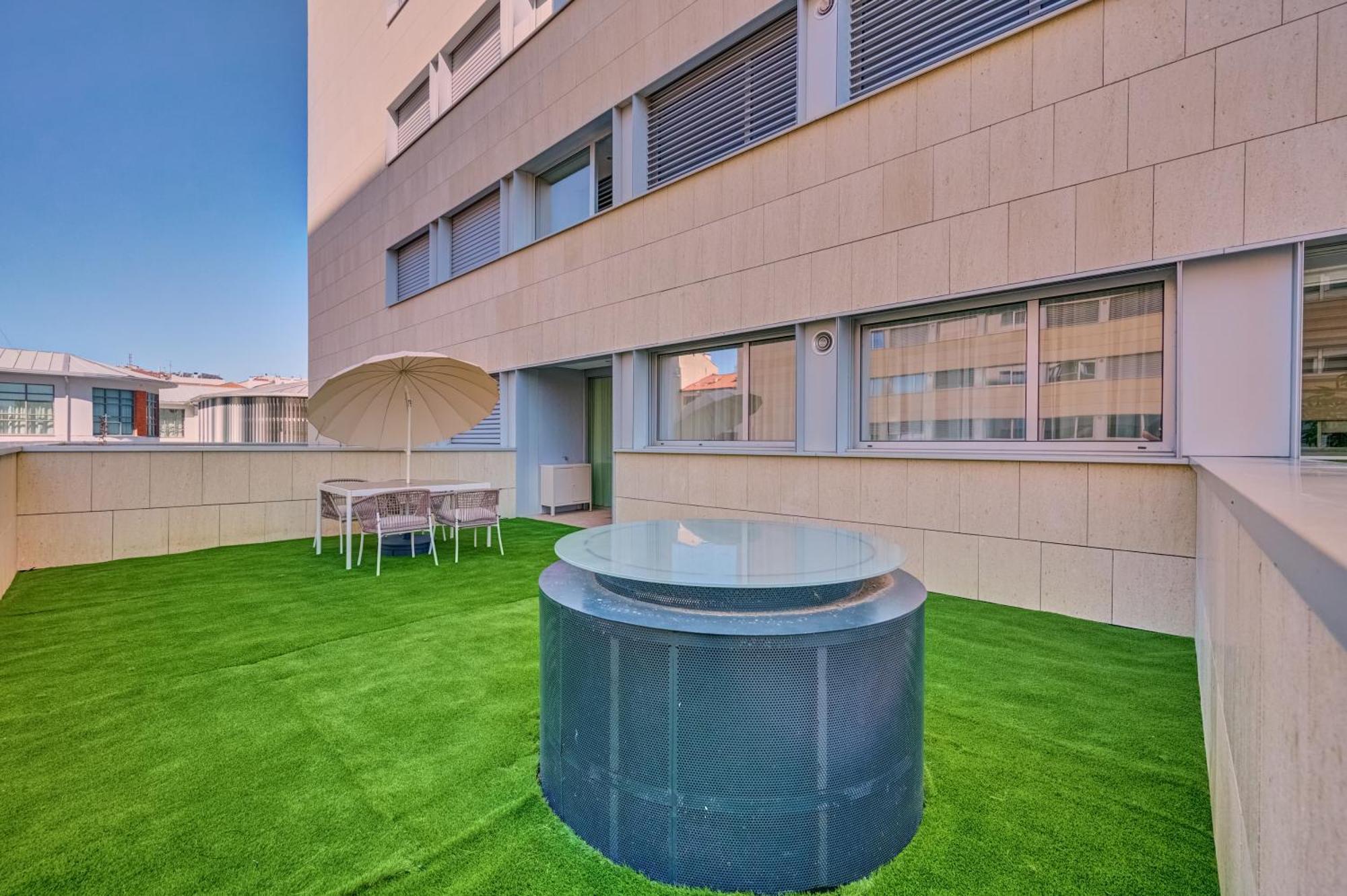 Apartamento Salesianos By Clabao Pamplona Exterior foto